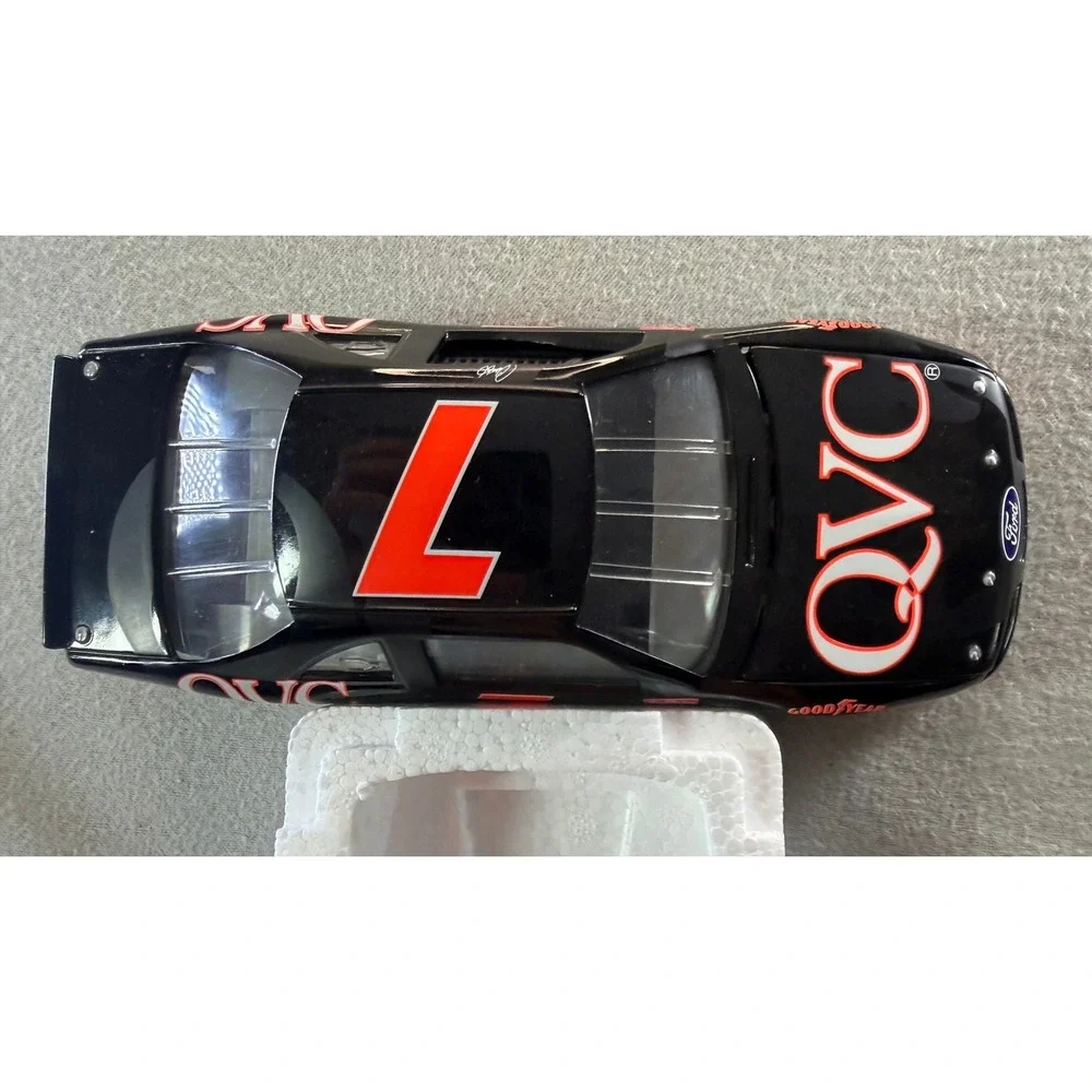 Revell Geoff Bodine 7 QVC Ford Thunderbird 1996 1/24 NASCAR Diecast Boxed